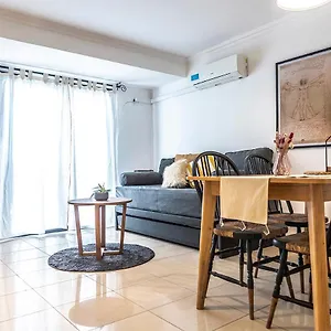 Apartamento Moderno Departamento En Pleno Centro, Mendoza